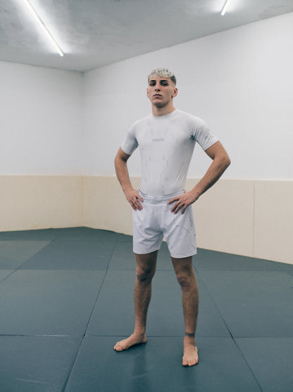 MANTO Rashguard Shield Weiß